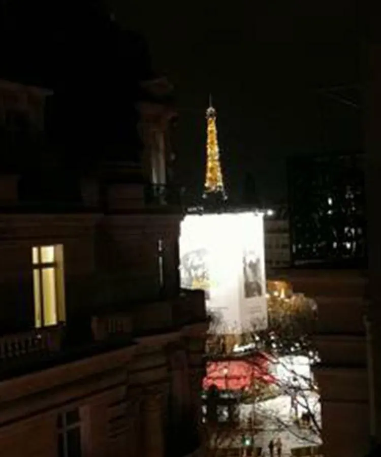 *** Champs Elysees Studio Apartment Paris